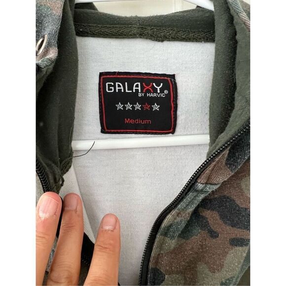 Galaxy by Harvick Men's camouflage hoodie with chevron stripe M - Picture 2 of 3